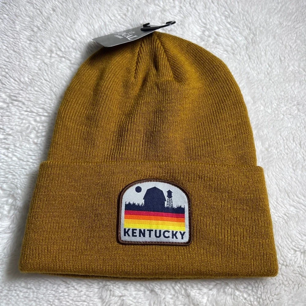 Local Crowns Kentucky Beanie Hat Mustard Gold Cuffed Knit‎ Retro Patch Cap NEW